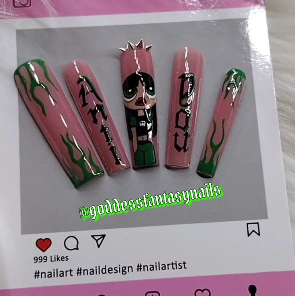 Anti you'Powerpuff girls Buttercup Nails